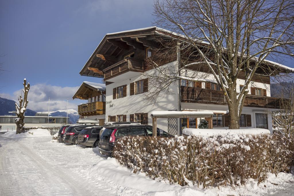 Bed And Breakfast Pension Foidl Oberndorf in Tirol Luaran gambar